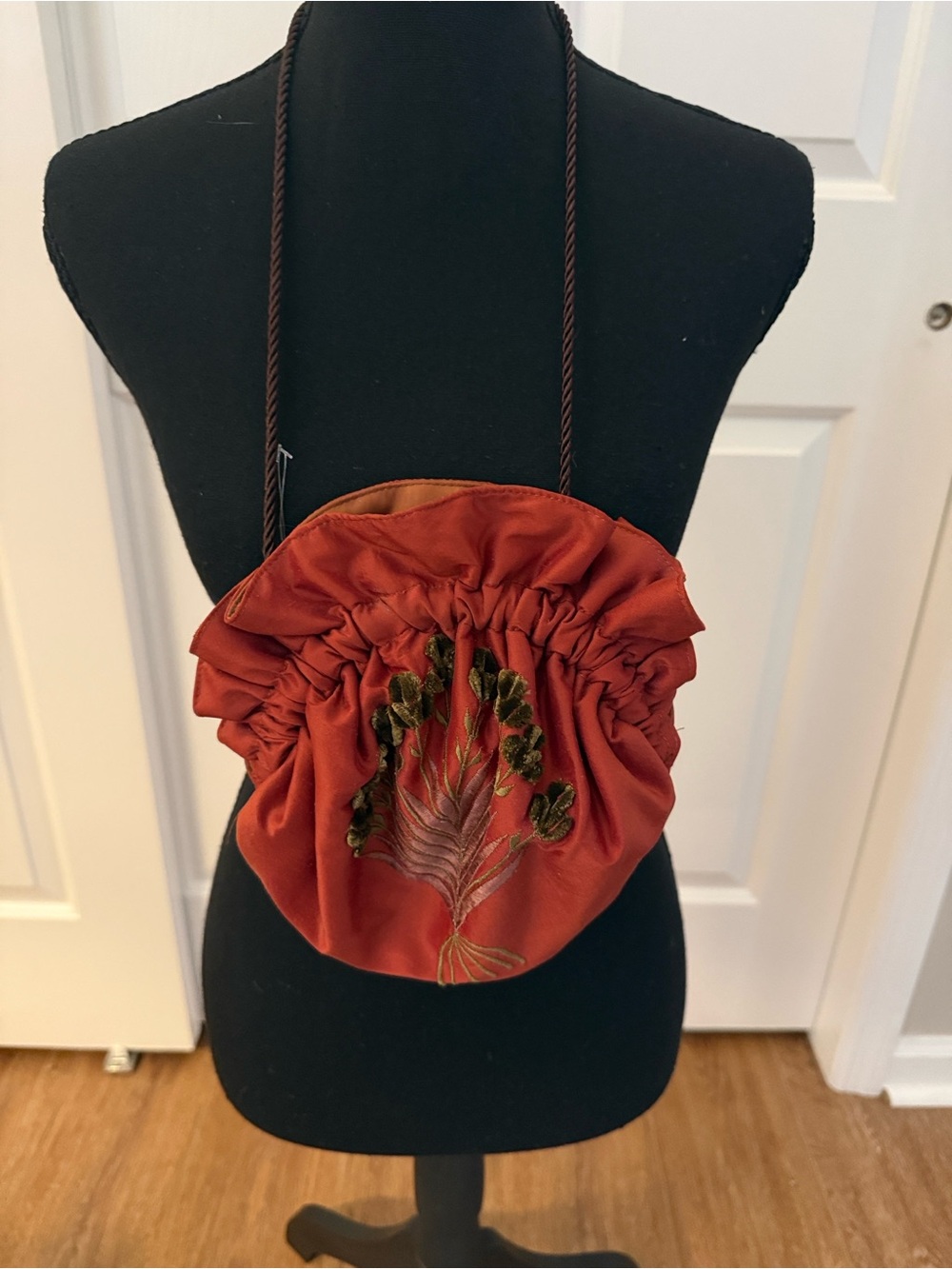 Vintage Embroidered Grace Chuang Evening Rust Embroidered Mini Crossbody Bag